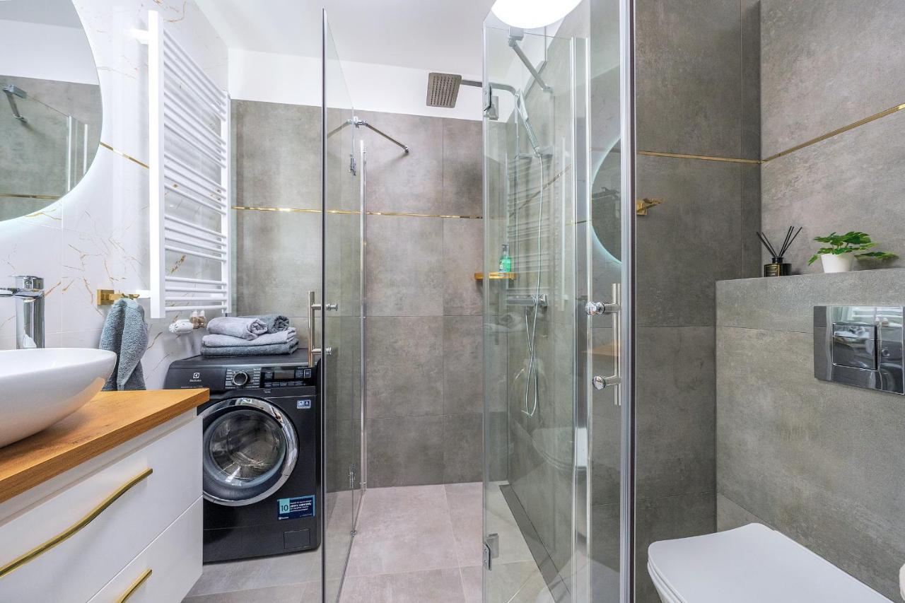 Glow Apartments, Letnica - Apartamenty Przystan Siodme Niebo غدانسك المظهر الخارجي الصورة